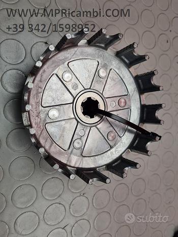 Subito CAMPANA FRIZIONE SUZUKI RM 80 2000 2001 RM80 1999