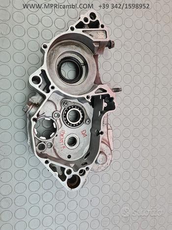 Subito CARTER CENTRALE DESTRO 4JX YAMAHA YZ 250 1992 1993