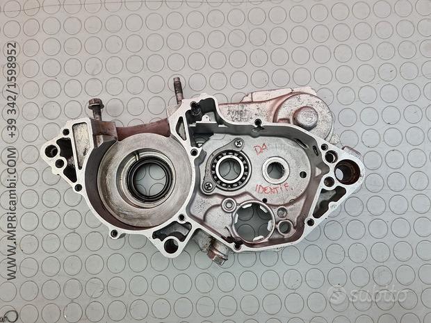 Subito CARTER CENTRALE DESTRO 4JX YAMAHA YZ 250 1992 1993