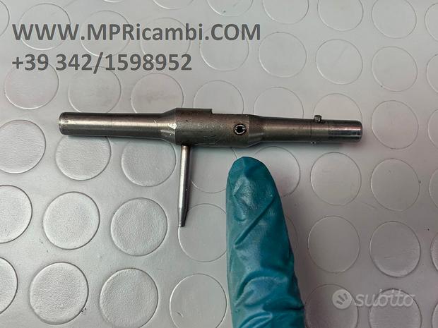 Subito CARTER CENTRALI APRILIA RSV 1000 2004 2005 RSV1000