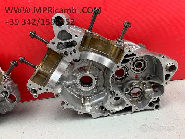 Subito CARTER CENTRALI APRILIA SXV 450 2006 2007 RXV 550