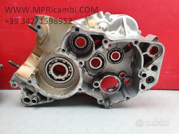 Subito CARTER CENTRALI DERBI GPR 125 2007 2006 GPR125 200