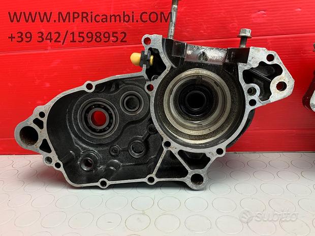 Subito CARTER CENTRALI KAWASAKI KX 125 1986 1985 KX125 19