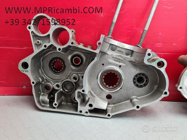 Subito CARTER CENTRALI KTM EXC 400 1999 2000 EX C 2001