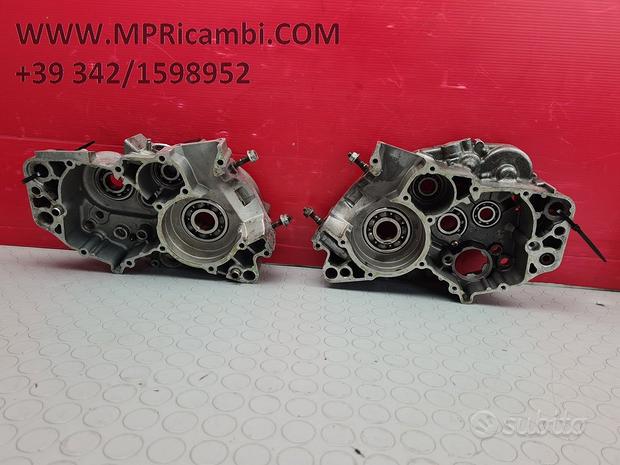 Subito CARTER CENTRALI KTM LC2 125 1997 1998 LC 2 1999 20
