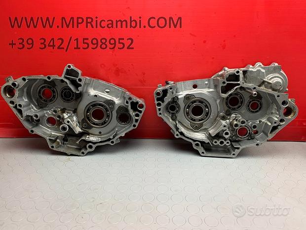 Subito CARTER CENTRALI YAMAHA YZF 426 2001 2002 YZ426 200