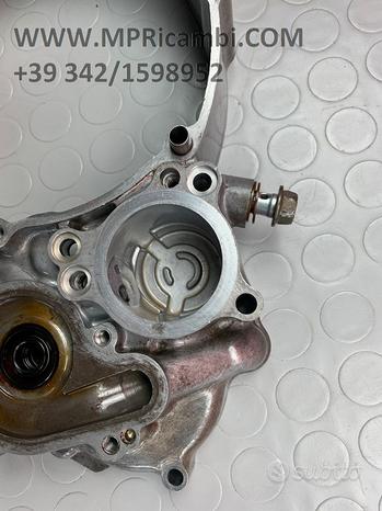 Subito CARTER DESTRO YAMAHA YZF 250 2009 2008 YZF250 2007