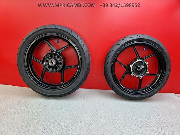Subito CERCHI CERCHIO KAWASAKI NINJA 250 R 2008 2009 ZX