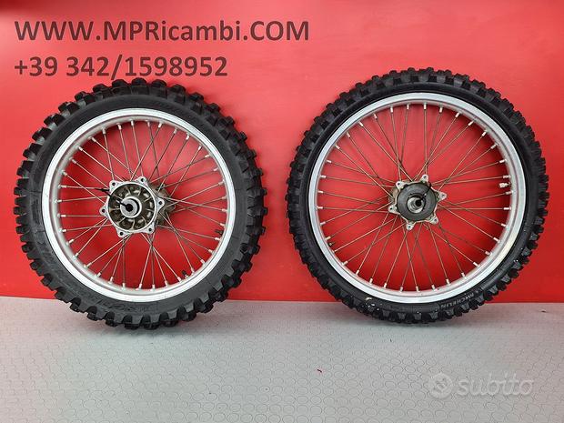 Subito CERCHI CERCHIO SUZUKI RM 125 1993 1994 RM125 1995