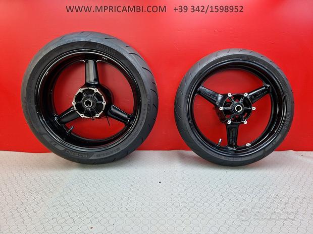 Subito CERCHI CERCHIO YAMAHA R6 1999 2002 YZF 2000 2001