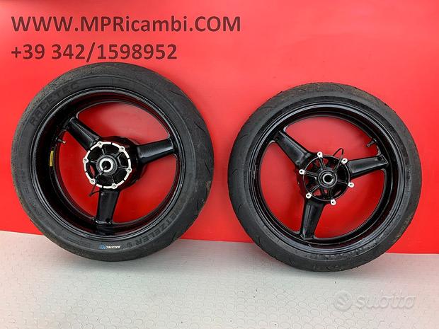 Subito CERCHI CERCHIO YAMAHA R6 2000 1999 YZF 2001 2002