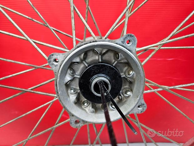 Subito CERCHIO ANTERIORE KAWASAKI KX 250 1990 1991 KX250