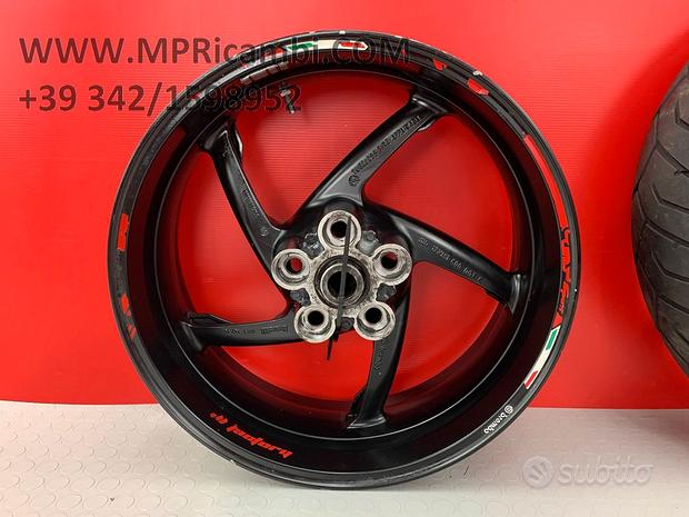 Subito CERCHIO POSTERIORE BENELLI TNT 1130 2004 2005 2006