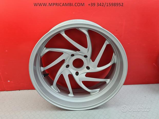 Subito CERCHIO POSTERIORE BMW K1200S 2004 2005 K1200 2006