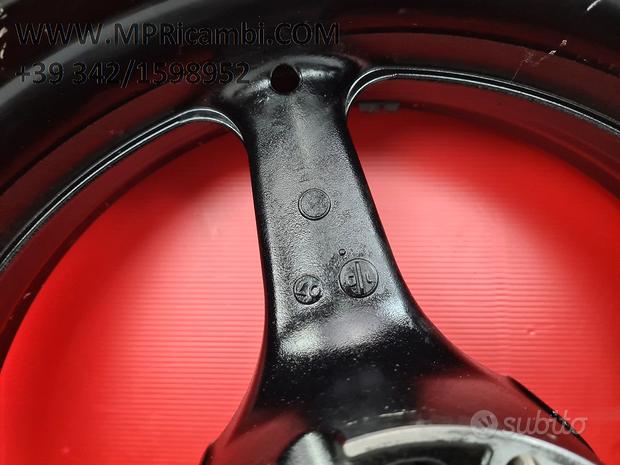 Subito CERCHIO POSTERIORE HONDA CBR 1000 2008 2009 RR 201