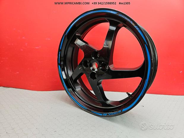 Subito CERCHIO POSTERIORE HONDA VFR 800 2002 2005 VFR800
