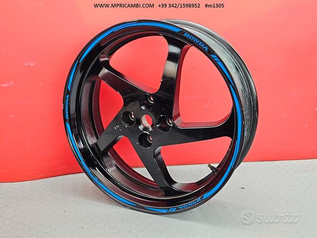 Subito CERCHIO POSTERIORE HONDA VFR 800 2002 2005 VFR800