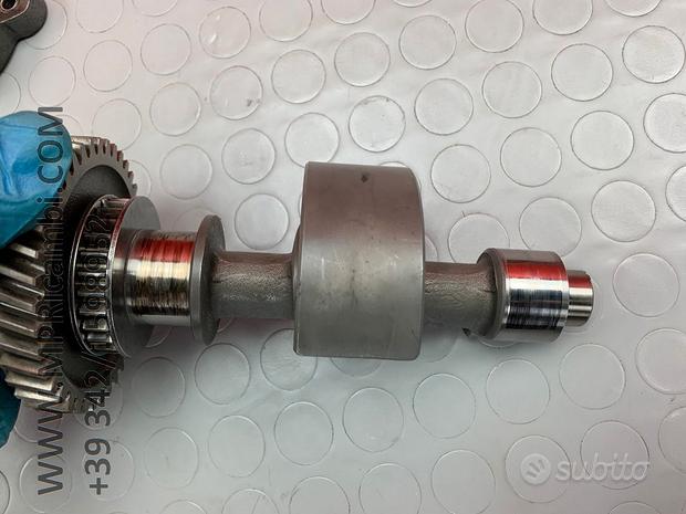 Subito CONTROALBERO INGRANAGGIO APRILIA RSV 1000 2004 200