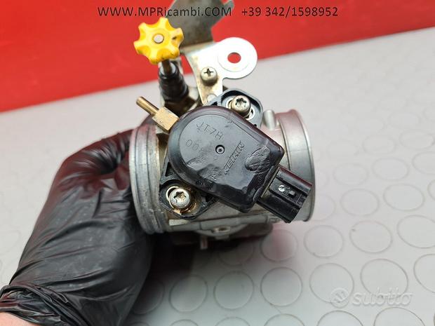 Subito CORPOFARFALLATO KEIHIN HONDA CRF 250 2011 2010 CRE