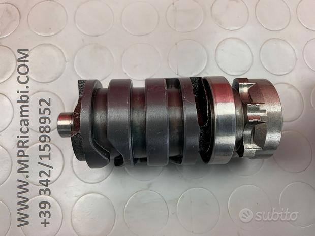 Subito DESMO DESMODROMICO YAMAHA YZ 125 1997 1996 YZ125 1