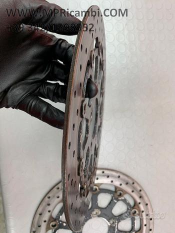 Subito DISCHI ANTERIORI SUZUKI GSXR 600 1999 2000 GSX R 1