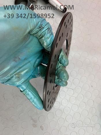 Subito DISCO POSTERIORE YAMAHA R6 2000 1999 YZF 2001 2002