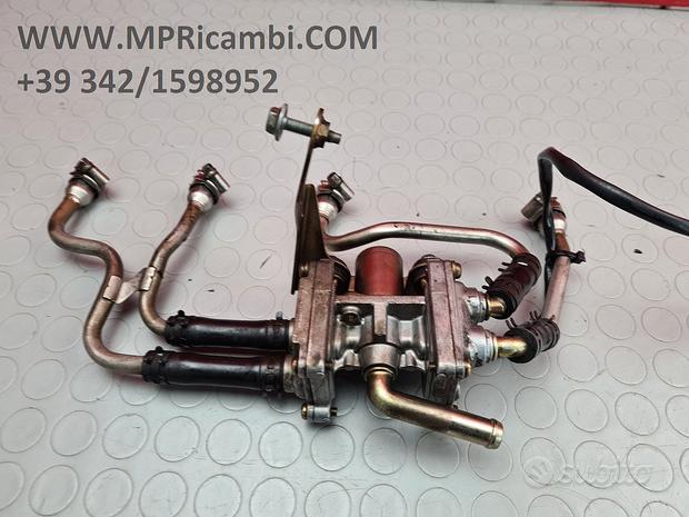 Subito DISTRIBUTORE BENZINA YAMAHA R1 2002 2003 YZF