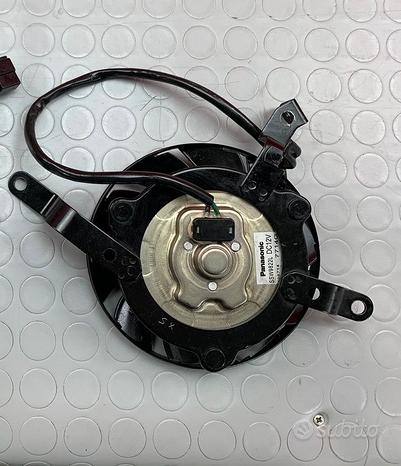 Subito ELETTROVENTOLA VENTOLA YAMAHA R1 2007 2008 YZF