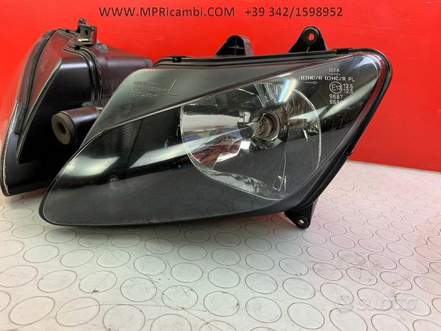 Subito FARO ANTERIORE YAMAHA R1 2001 2000 YZF 1999 1998