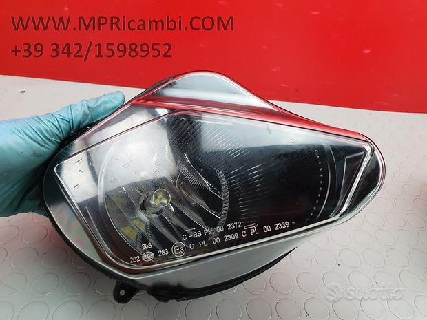 Subito FARO DESTRO DERBI GPR 125 2007 2006 GPR125 2008