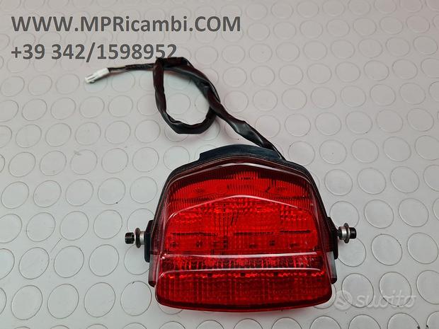 Subito FARO POSTERIORE HONDA CBR 1000 2008 2009 RR 2010 2