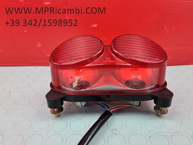 Subito FARO POSTERIORE KAWASAKI NINJA 600 2000 2001 636 2