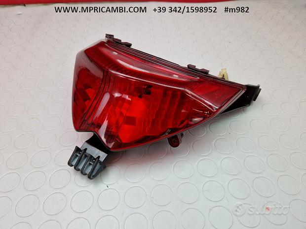 Subito FARO POSTERIORE SUZUKI BANDIT 650S 2005 2006 GSF 2