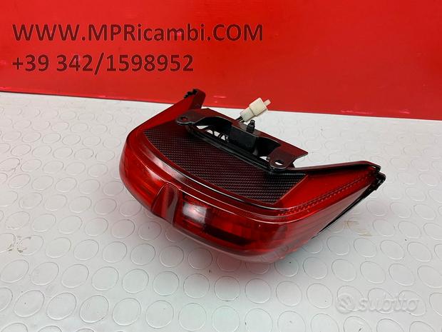 Subito FARO POSTERIORE YAMAHA R6 1999 2000 2001 YZF 2002