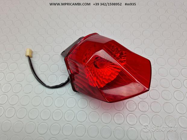 Subito FARO POSTERIORE YAMAHA XJ6 2009 2010 DIVERSION 201