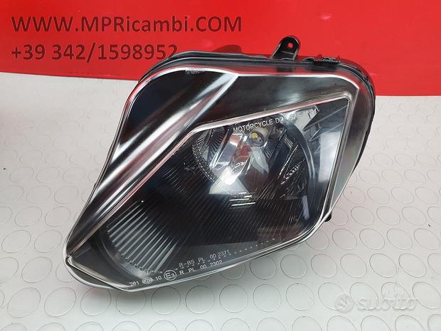 Subito FARO SINISTRO DERBI GPR 125 2007 2006 GPR125 2008