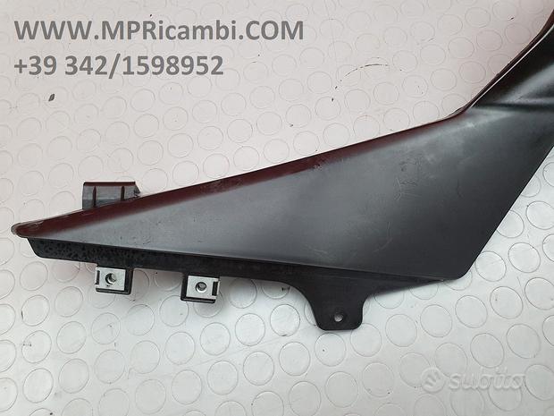 Subito FIANCHETTO DESTRO DERBI GPR 125 2007 2006 GPR125 2