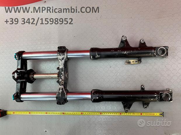 Subito FORCELLA STELI SUZUKI GSXR 600 1999 2000 GSX R 199