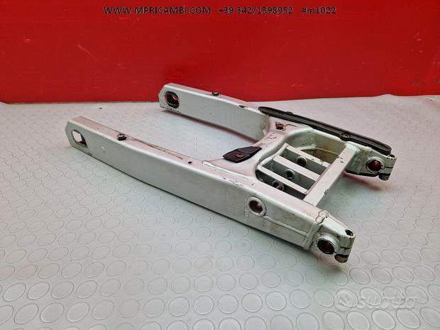 Subito FORCELLONE POSTERIORE DUCATI MONSTER 900 1999 2002