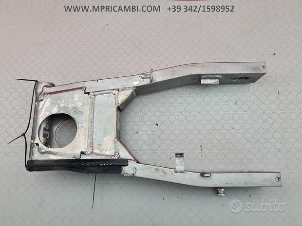 Subito FORCELLONE POSTERIORE KAWASAKI NINJA 600 1997 1996
