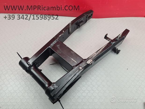 Subito FORCELLONE POSTERIORE KAWASAKI NINJA 900 2000 2001