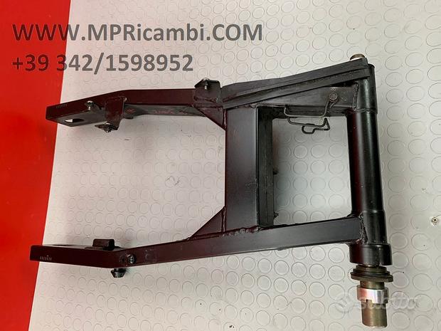 Subito FORCELLONE POSTERIORE KAWASAKI Z750 2007 2008 2009