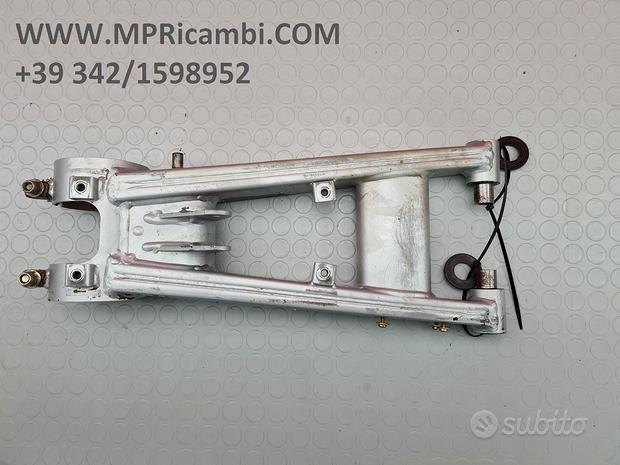 Subito FORCELLONE POSTERIORE POLARIS PREDATOR 500 2005 20