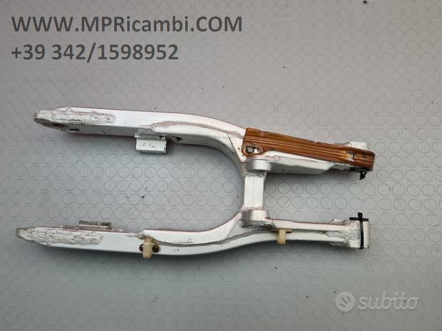 Subito FORCELLONE POSTERIORE SUZUKI RM 125 1988 1986 RM12