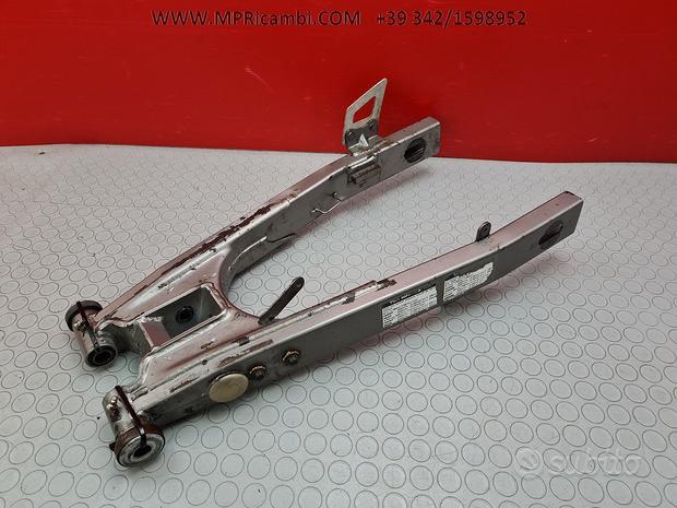 Subito FORCELLONE POSTERIORE YAMAHA XTZ 660 1991 1992 XT