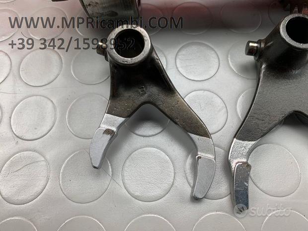 Subito FORCHETTE FORCELLE BENELLI TNT 1130 2004 2005 2006