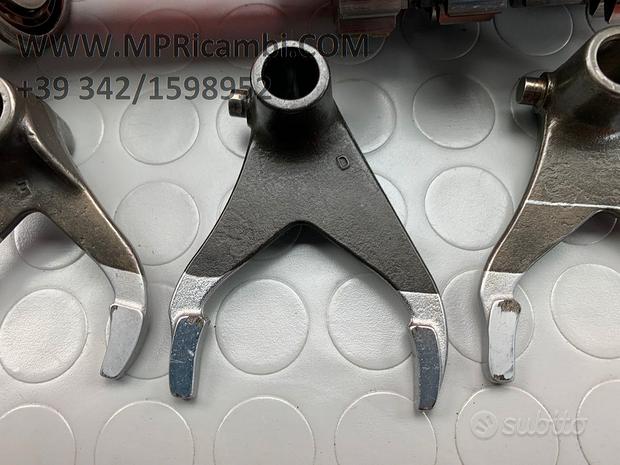 Subito FORCHETTE FORCELLE BENELLI TNT 1130 2004 2005 2006