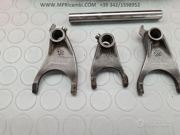 Subito FORCHETTE FORCELLE HONDA CBR 600 RR 2006 2005