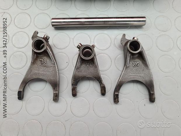 Subito FORCHETTE FORCELLE HONDA CBR 600 RR 2006 2005