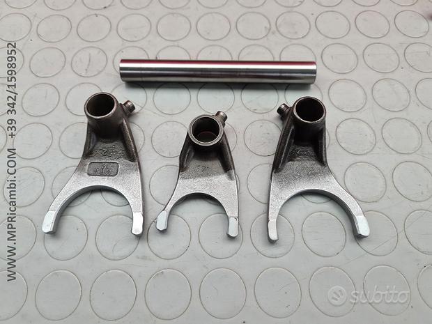 Subito FORCHETTE FORCELLE HONDA XR 650 R 2001 2002 XR650